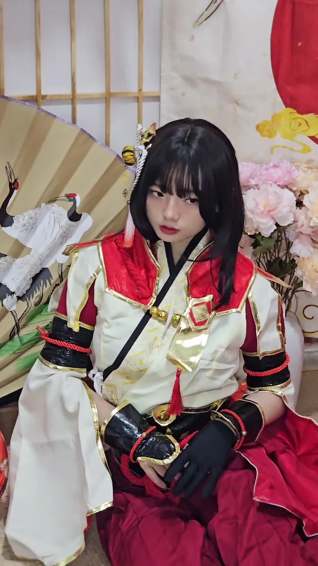 Messie Huang - Hinoa-erohere81.jpg